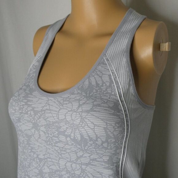 Fabletics Oula Seamless Tank Top Floral Grey - Picture 3 of 8